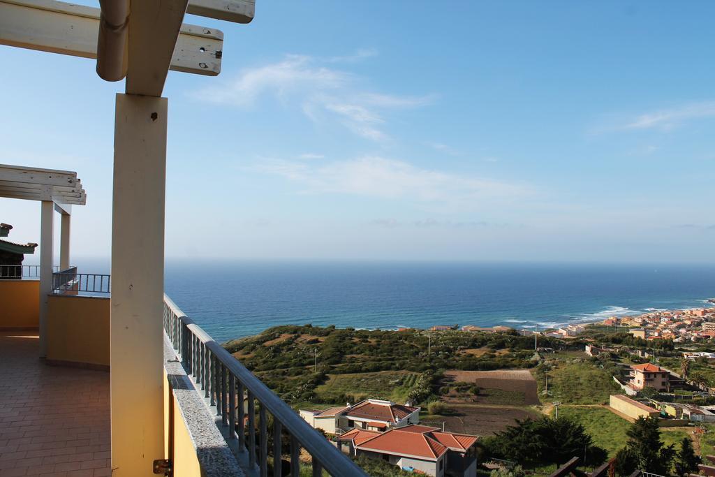 B&B L'Alba Nel Golfo Castelsardo Habitación foto