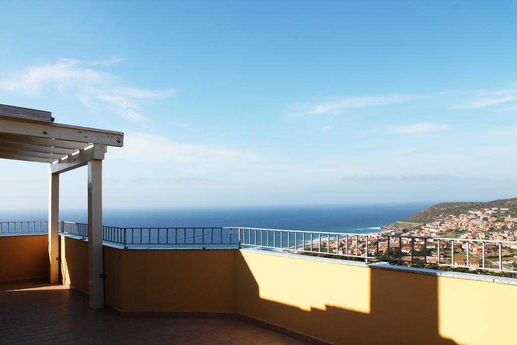 B&B L'Alba Nel Golfo Castelsardo Exterior foto